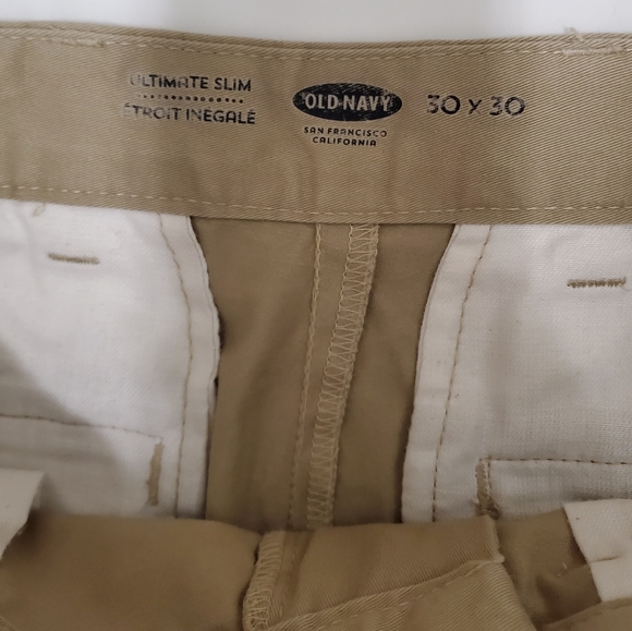 Old Navy Men's Slim Fit Pants - Picture 4 of 6